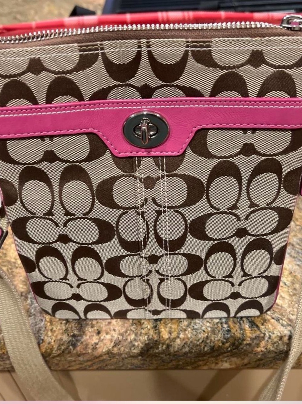 Coach Signature Canvas Crossbody Bag in Brown and Pink 40688 brand new w/tag